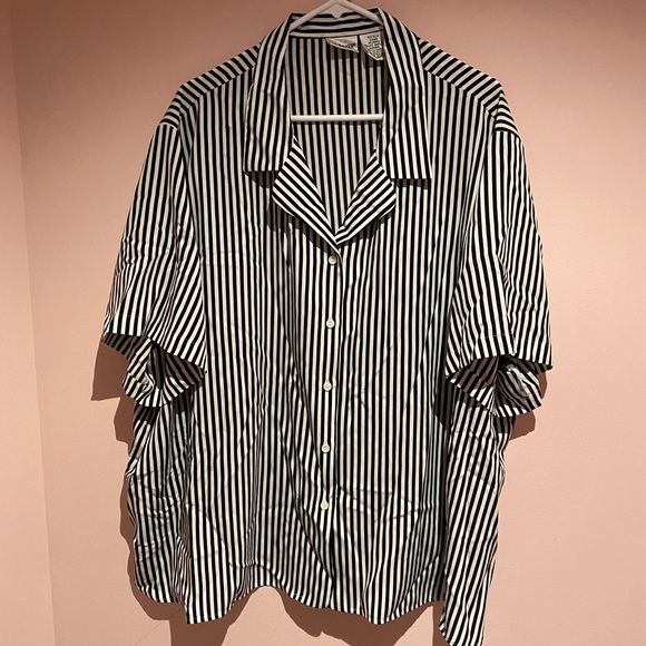 Liz Baker Tops - Lizz Baker striped top